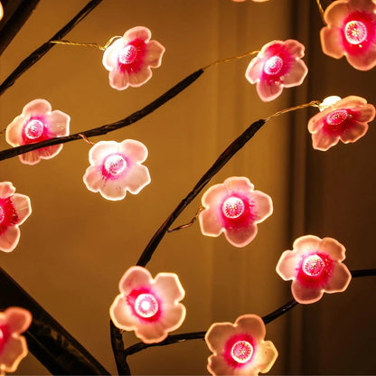 BlossomGlow Lamp